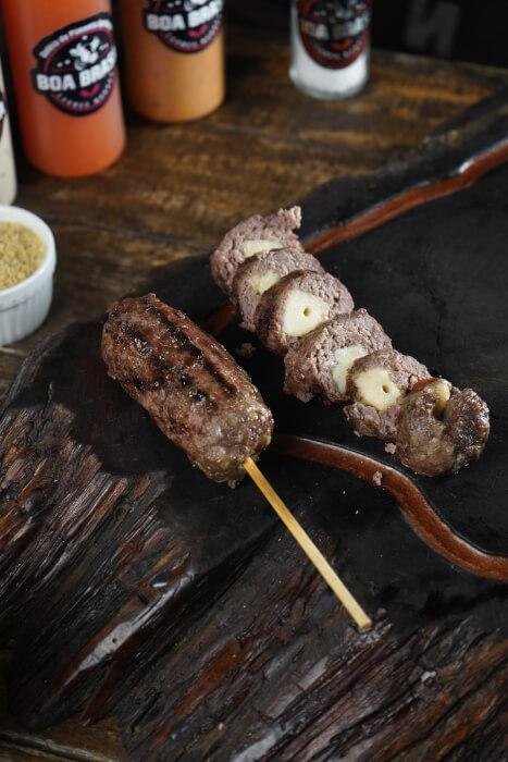 KAFTA RECHEADO COM QUEIJO